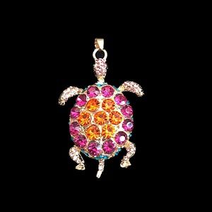 Rhinestone Turtle necklace pendant
